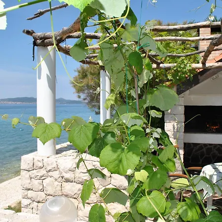Cinthija Mit Balkon Direkt Am Bibinje